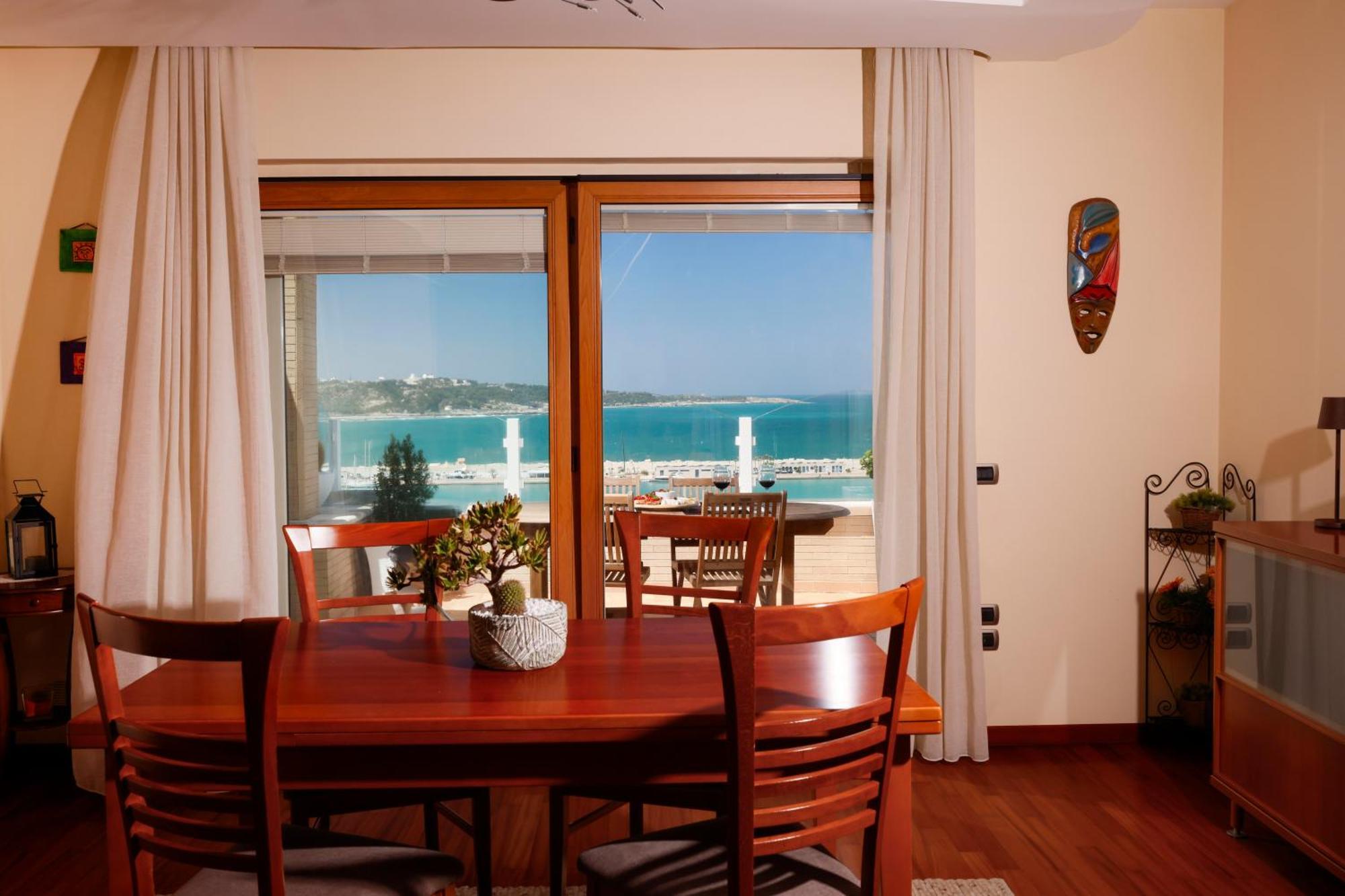 L'Attico Sul Mare - Exclusive Penthouse, Vieste Rum bild
